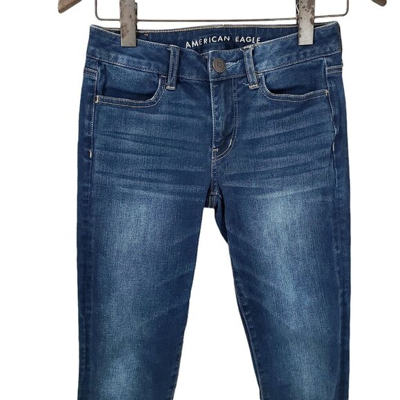American Eagle AEO Jeans 360 Ne(X)t Level Jegging Women's Size 2 Dark Wash Blue - Picture 3 of 9